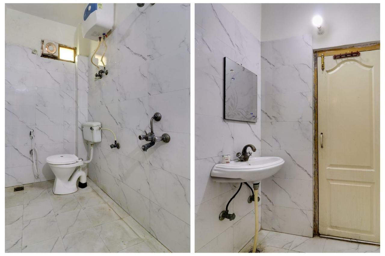 Oyo 45398 クナル ホテル Etāwah 部屋 写真